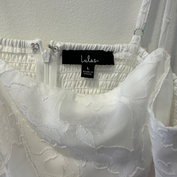 Lulus Grace and Beauty White Burnout Floral Print Tiered Dress Size Large - Picture 3 of 4